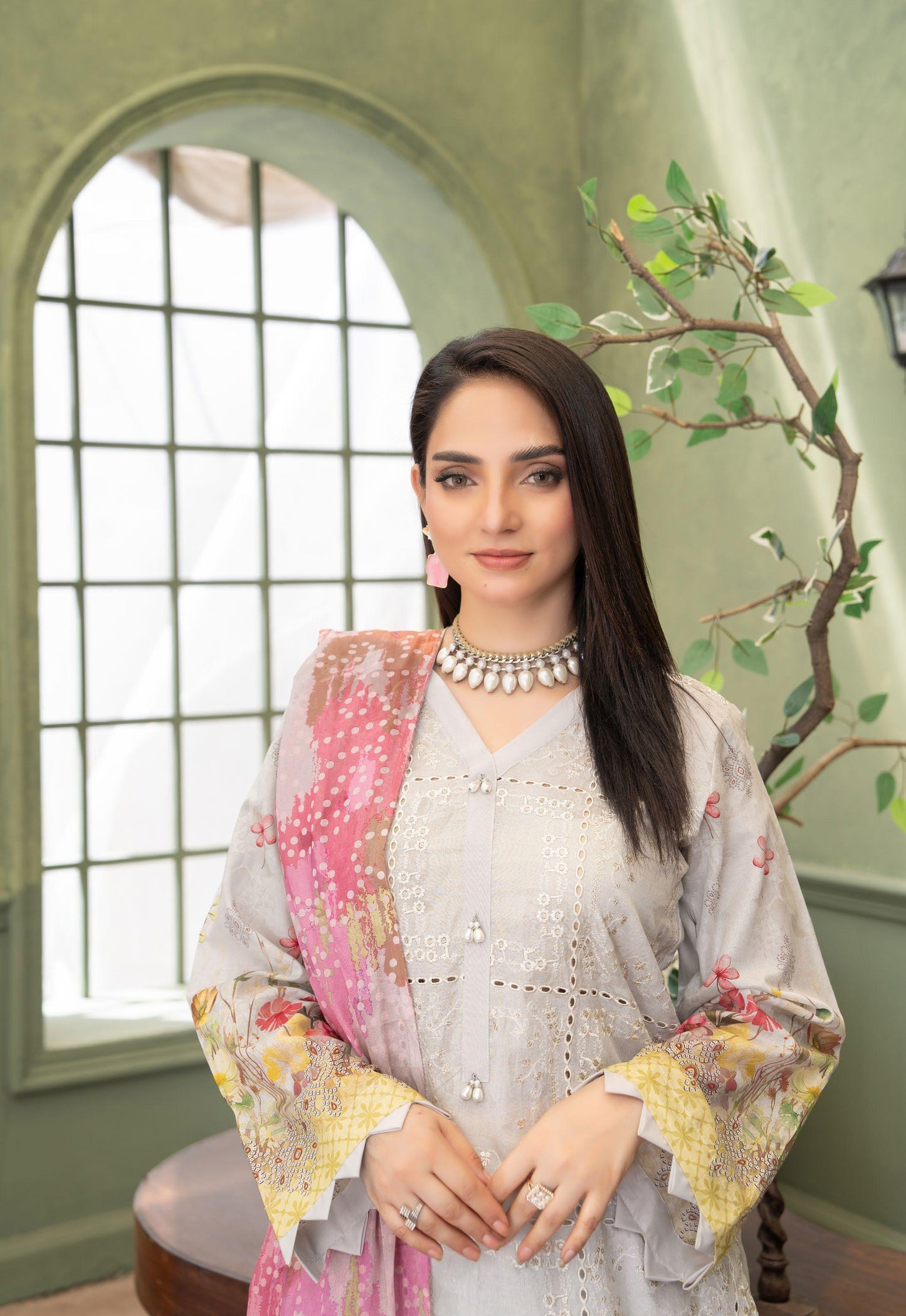 Grey Mist Lawn Suit – 3 Piece Unstitched