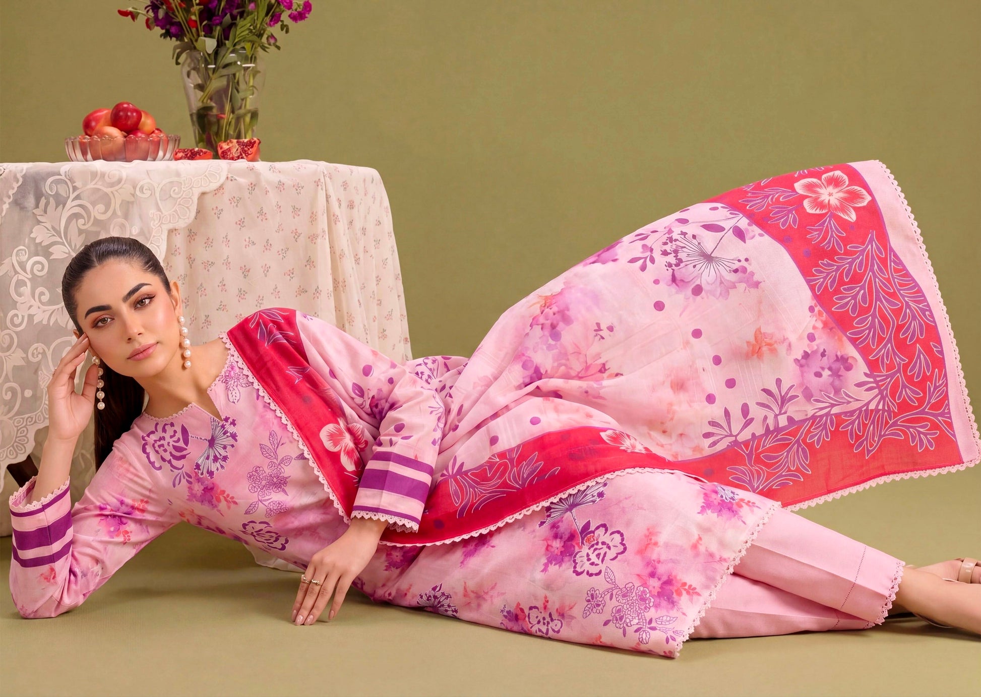 Blush Romance Lawn Suit – 3 Piece Unstitched