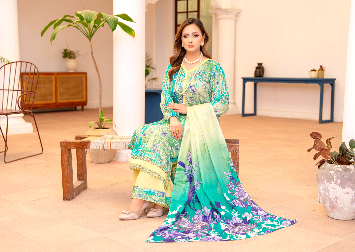Emerald Baagh Lawn Suit – 3 Piece Unstitched
