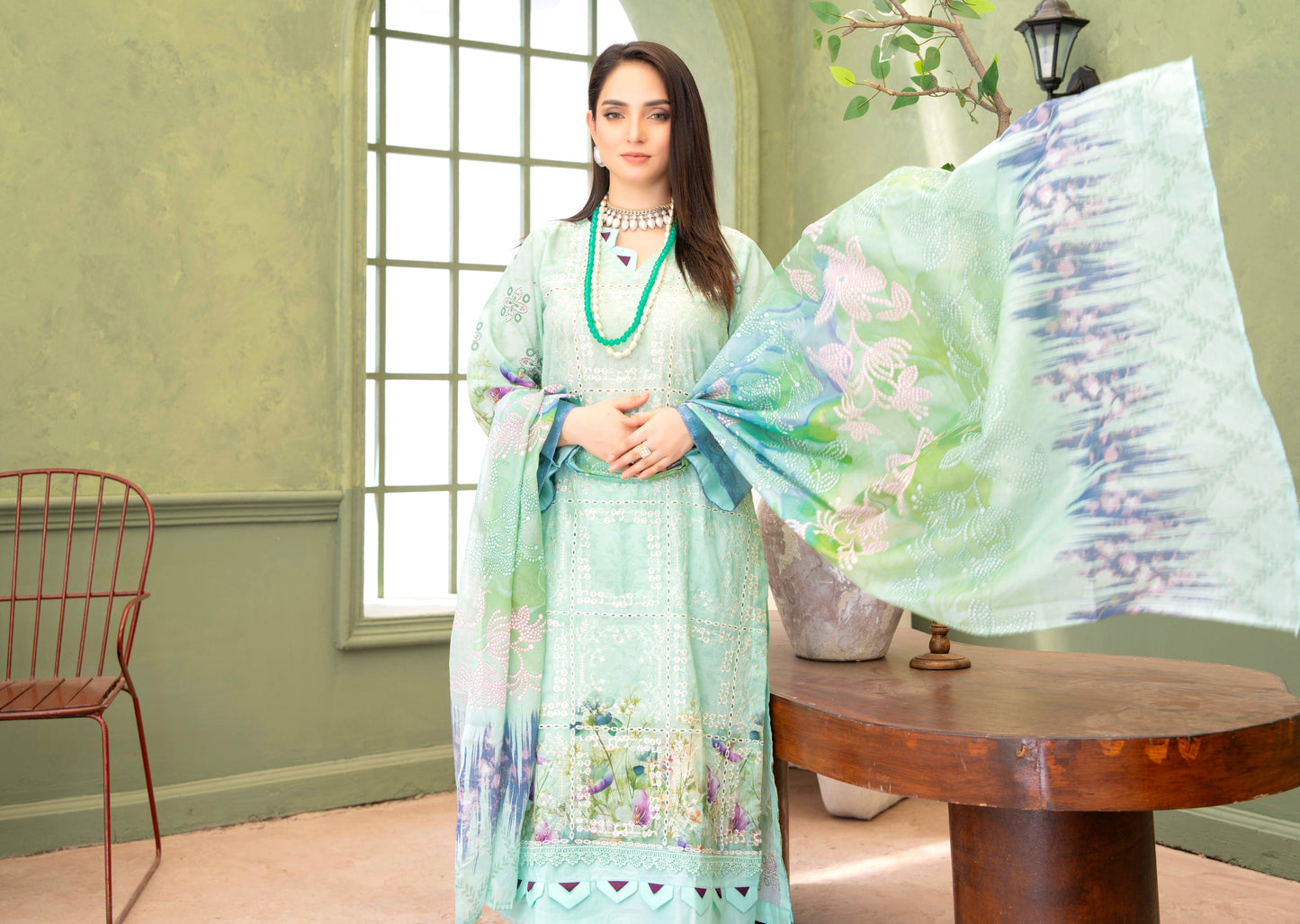 Mint Fiza Lawn Suit – 3 Piece Unstitched