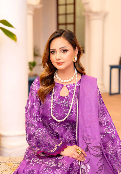 Velvet Iris Lawn Suit – 3 Piece Unstitched